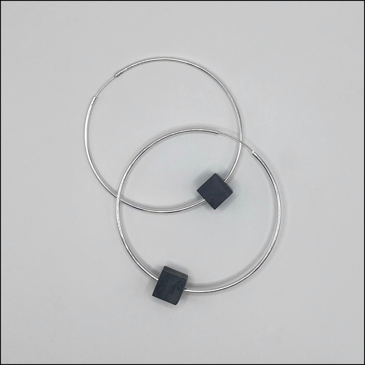 Carme (large hoops)